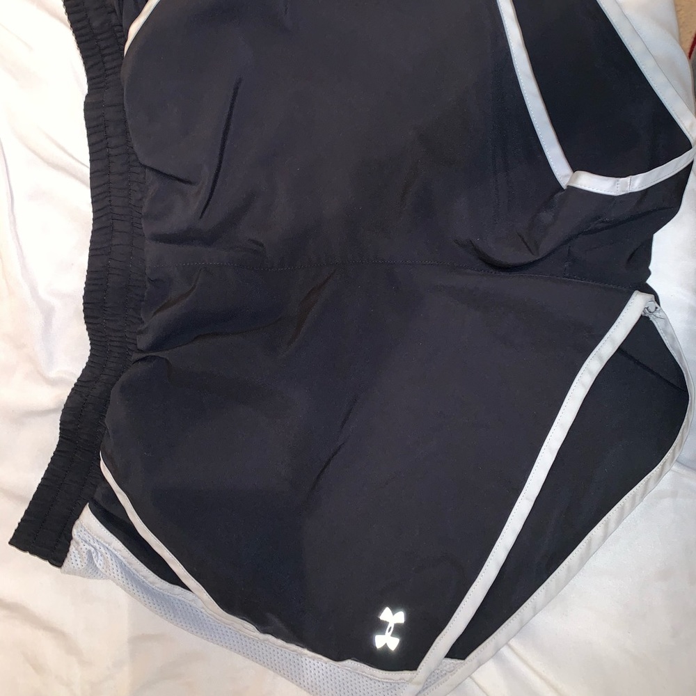 Underarmour shorts